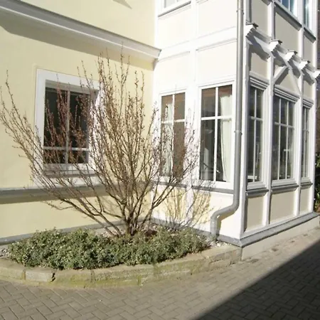 Apartment Waldstrasse 03 *